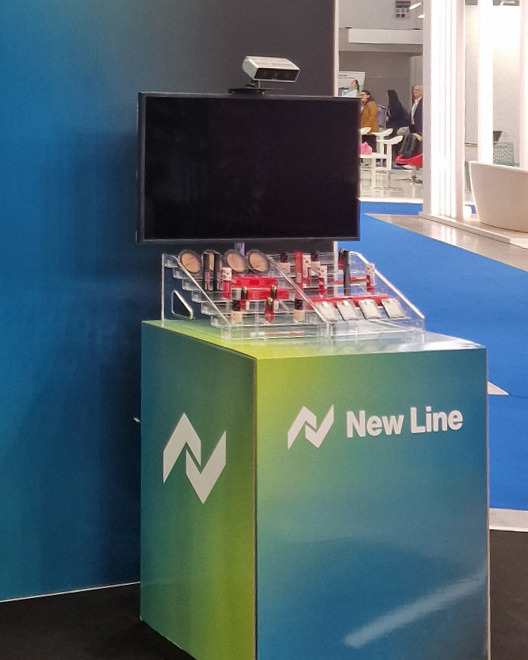living-shelf-plus-new-line-one